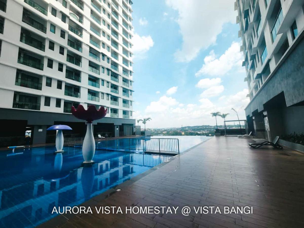 Aurora Vista Homestay Bangi At Vista Bangi With Wifi Netflix Gym Sauna Coway Swimming Pool-River View Kajang Exterior foto